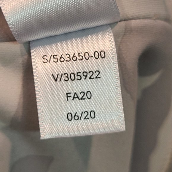 Athleta Leggings Elation Tight High Rise Camo Print Gray Womens Small - Picture 6 of 7